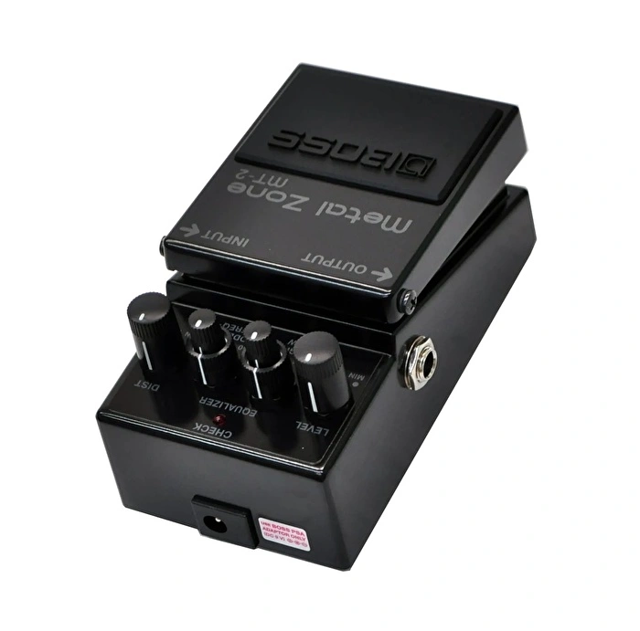 BOSS MT-2-3A Metal Zone 30.Yıl Özel Distortion Pedalı BOSS MT-2-3A Metal Zone 30.Yıl Özel Distortion Pedalı