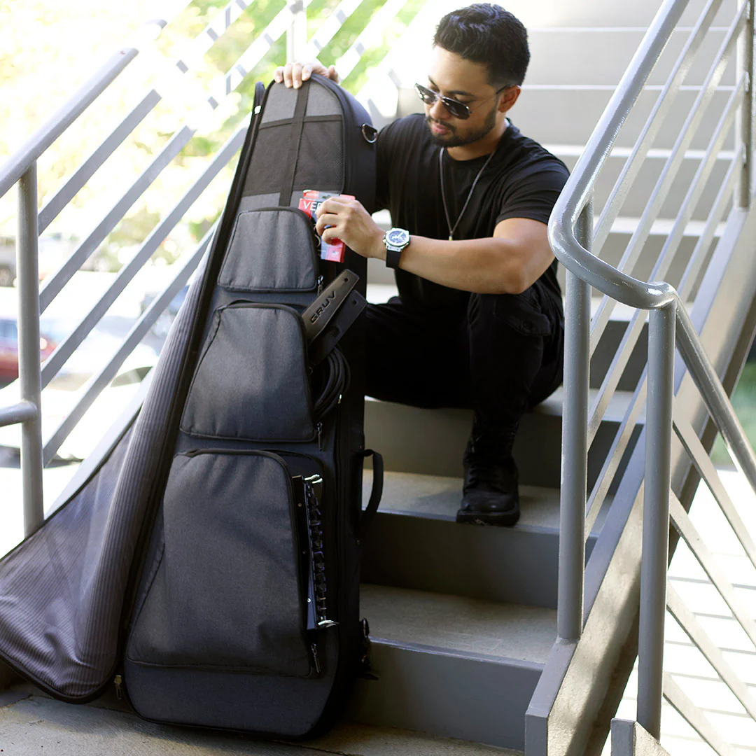 Gruv Gear Gigblade 3 Akustik Gitar Kılıfı Gruv Gear Gigblade 3 Akustik Gitar Kılıfı