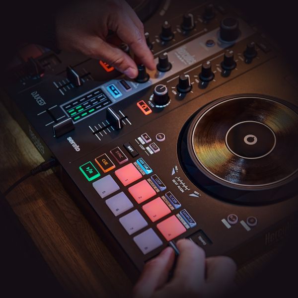 Hercules INPULSE 300 MK2 Dj Controller Hercules INPULSE 300 MK2 Dj Controller