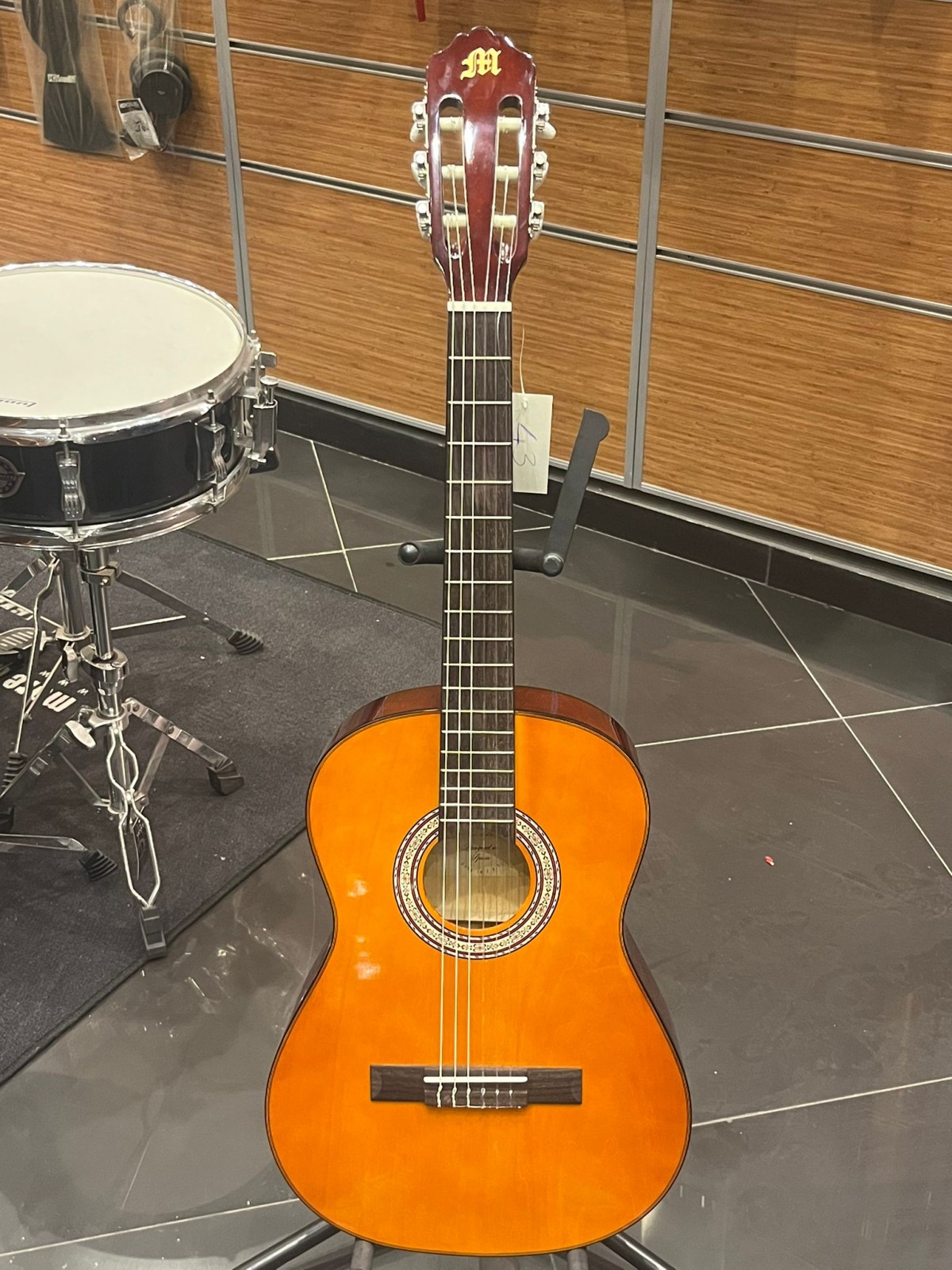 Outlet- Miguel Angela Naturel 3/4 Klasik Gitar