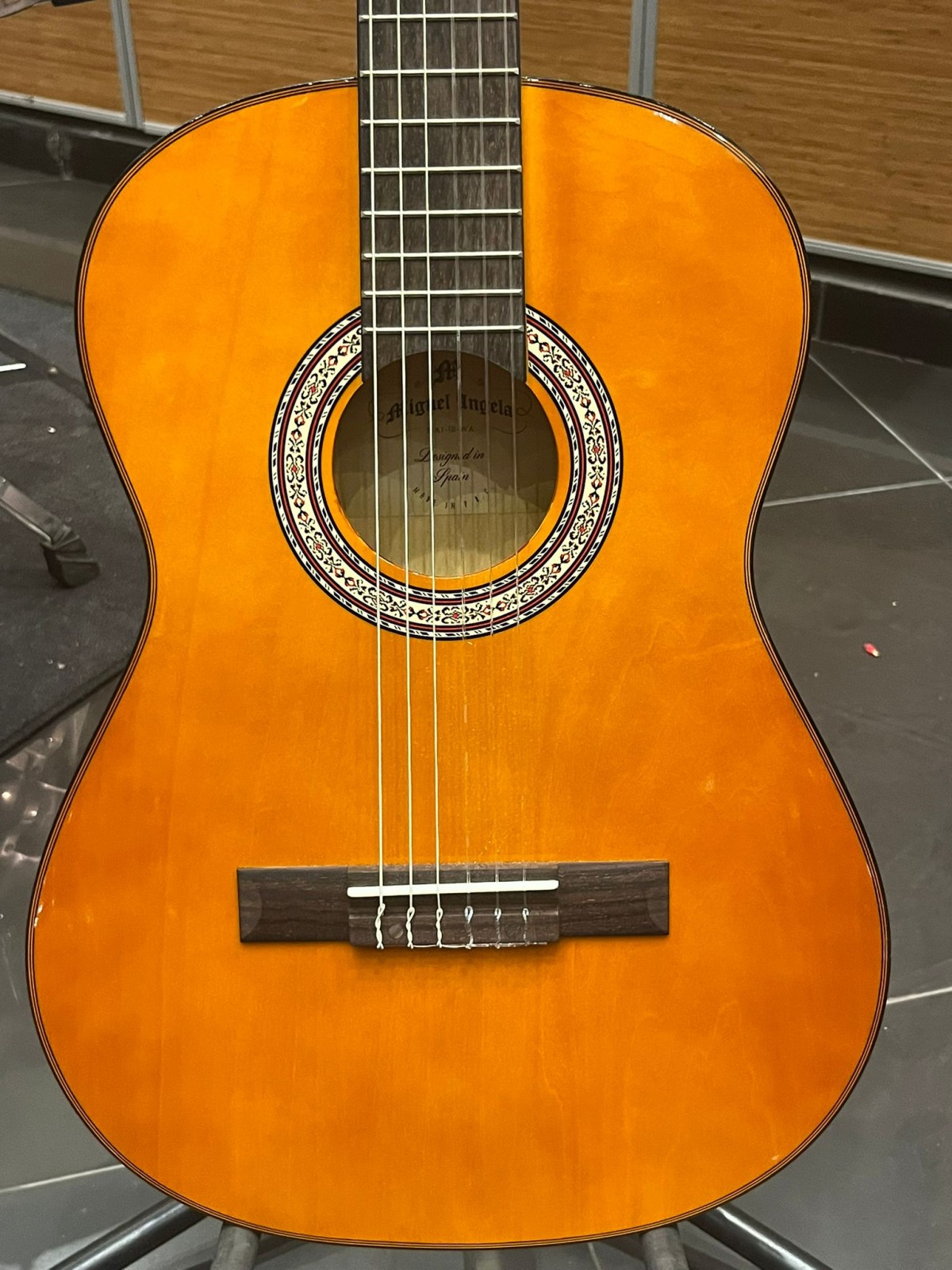 Outlet- Miguel Angela Naturel 3/4 Klasik Gitar