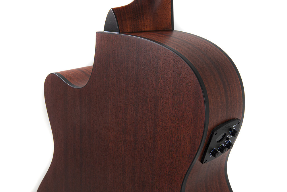 Ovation Applause AEO-96-M Elektro Akustik Gitar