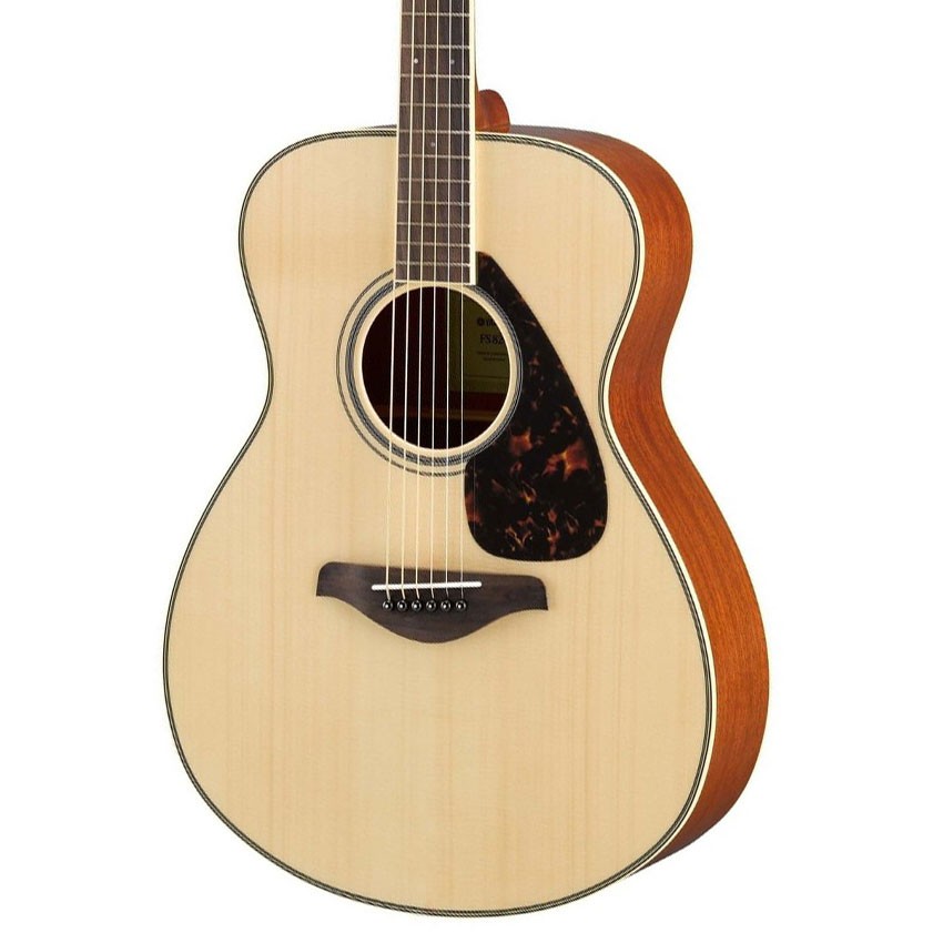 Yamaha FS820NT Akustik Gitar