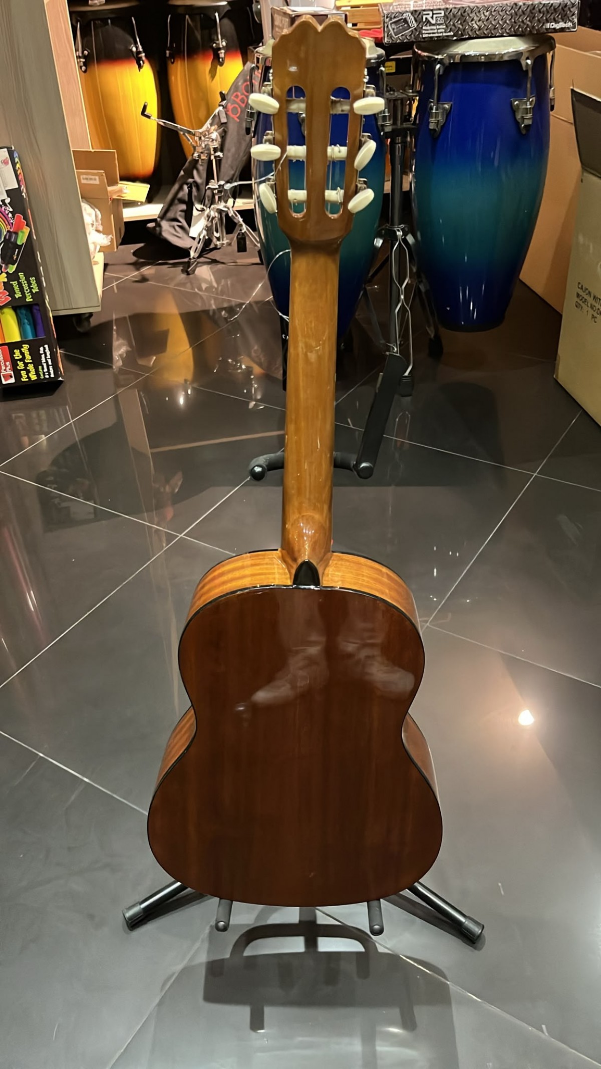 Outlet - Admira Alba 3/4 Klasik Gitar Outlet - Admira Alba 3/4 Klasik Gitar