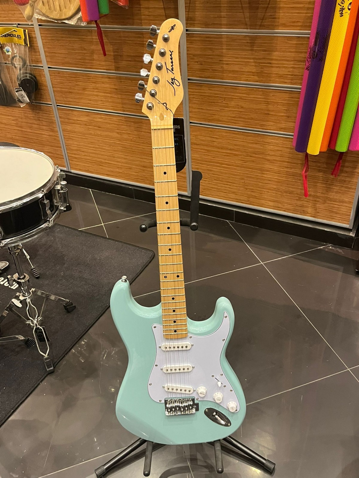 OUTLET - Jay Turser JT-300M-DB Elektro Gitar OUTLET - Jay Turser JT-300M-DB Elektro Gitar
