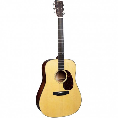Martin D-18 Akustik Gitar