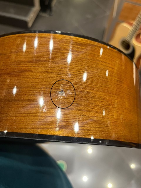 Outlet - Yamaha C40 Klasik Gitar