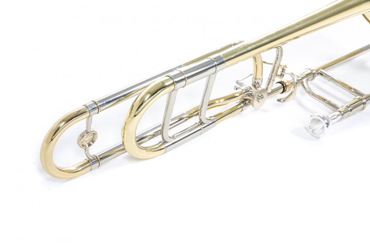Roy Benson TT-242F Ventilli (Bb/F) Tenor Trombon Roy Benson TT-242F Ventilli (Bb/F) Tenor Trombon