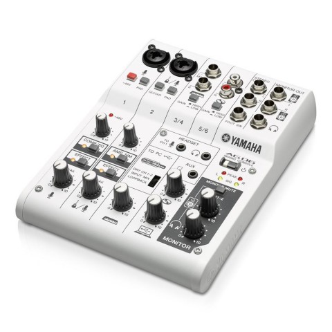 Yamaha AG-06 Ses Mikseri