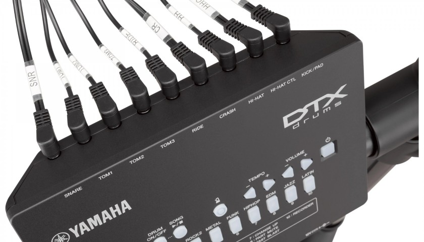 Yamaha DTX402K Dijital Davul